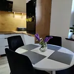 Szumi Lejlighed *