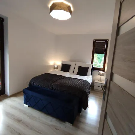 Szumi Apartament *